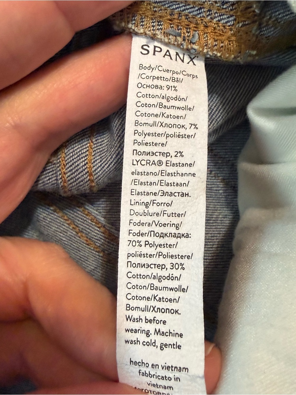 SPANX Pull On Stretch Flare Leg Jeans Medium Wash Size XL EUC 32 inseam - Picture 9 of 10